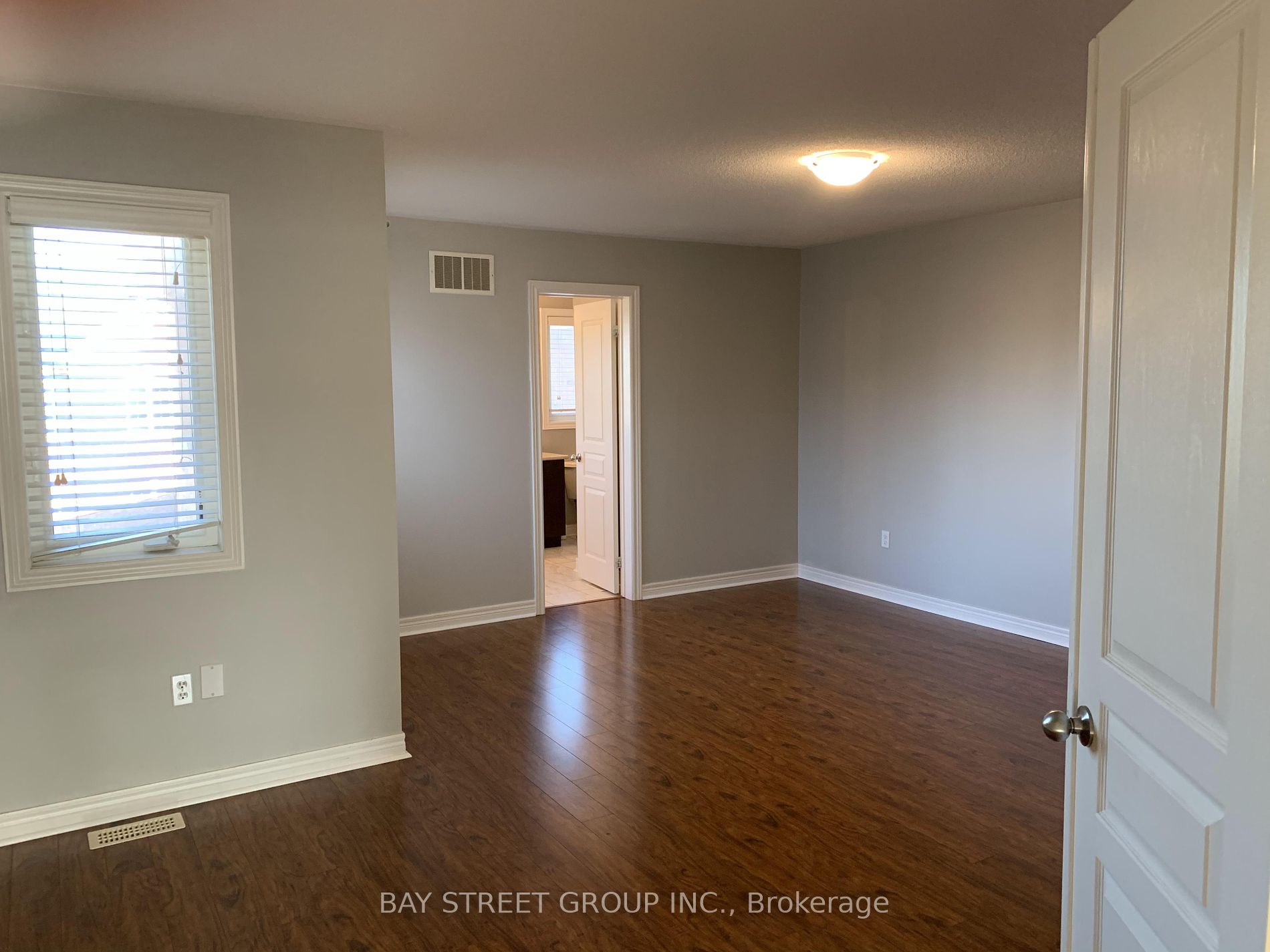 381 Cornell Rouge Blvd Property Photo 8