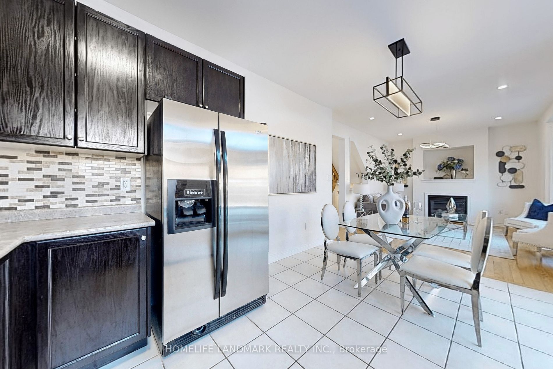 84 Yakefarm Blvd Property Photo 16