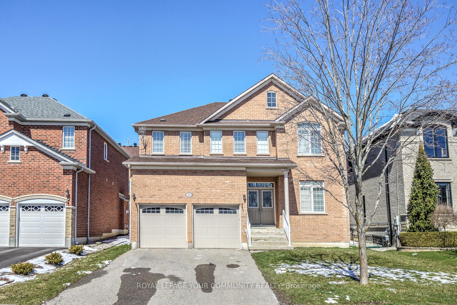 20 Wolf Trail Cres Property Photo 1