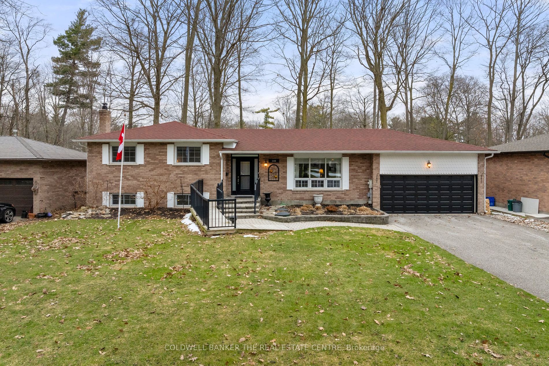149 Park Ave Property Photo 1