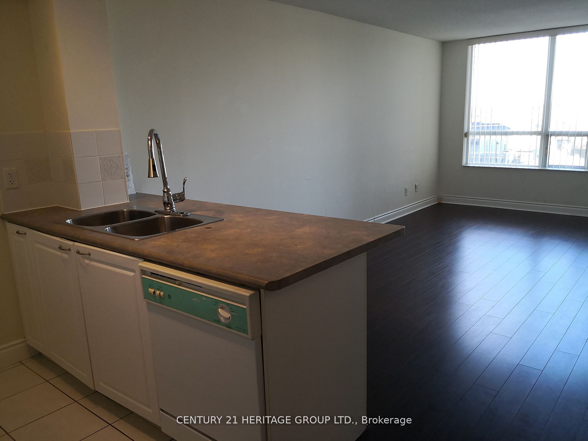 88 Times Ave Property Photo 1