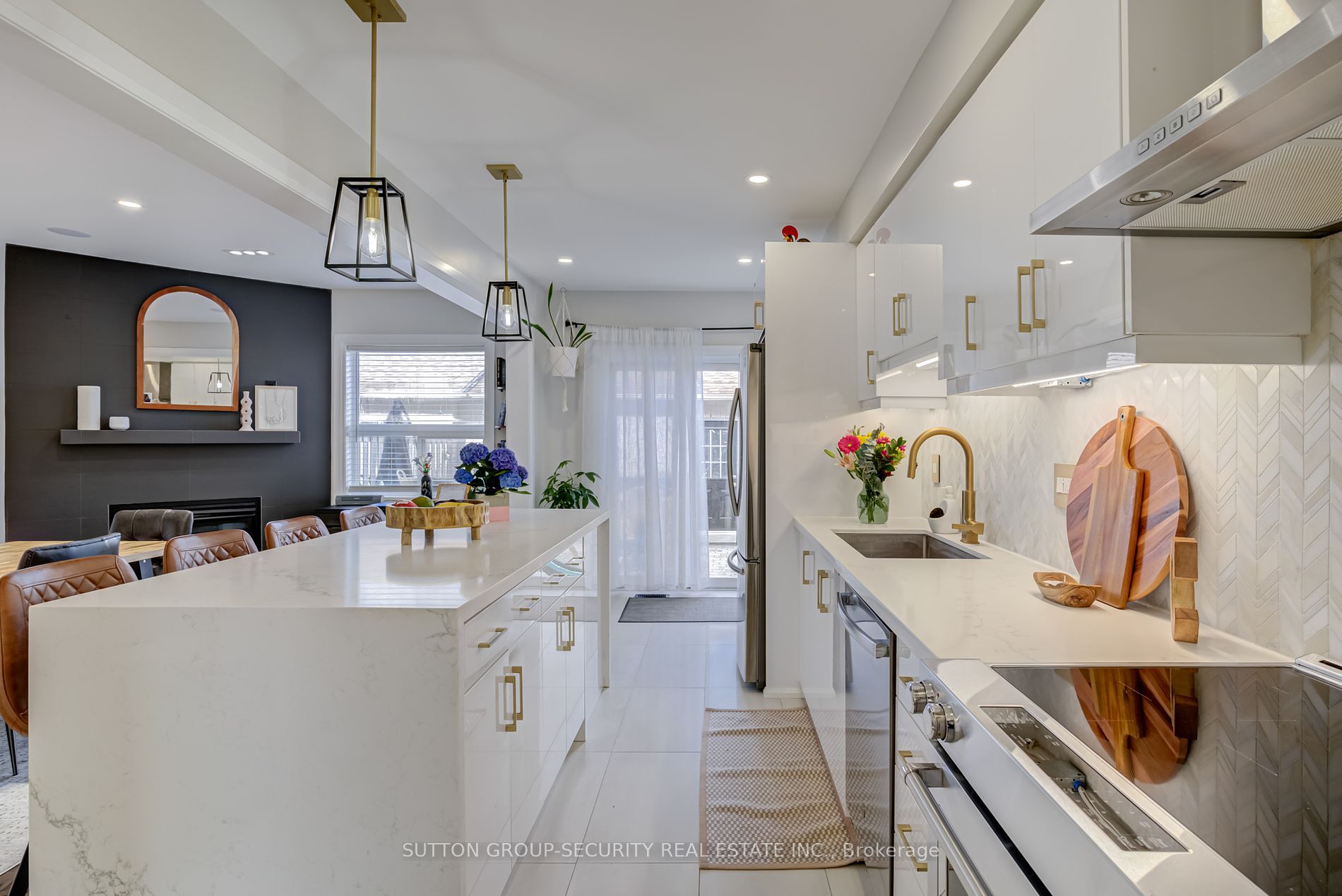 40 Ed Quigg Way Property Photo 14