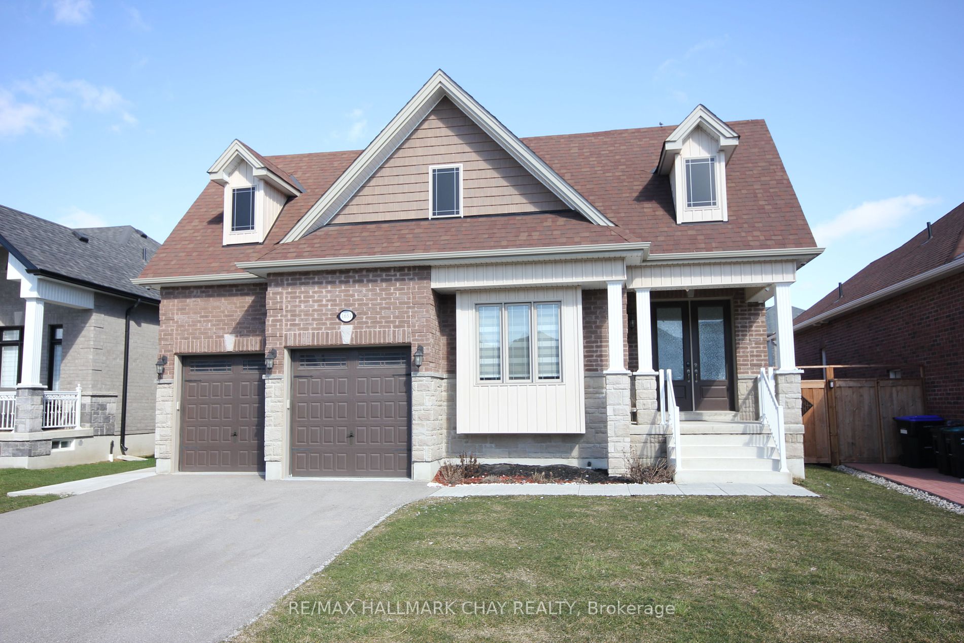 1651 Rizzardo Cres Property Photo 1