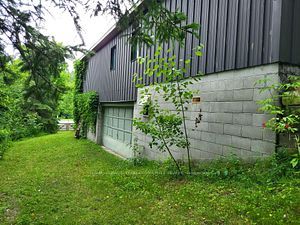 11419 Bathurst Street Property Photo 10