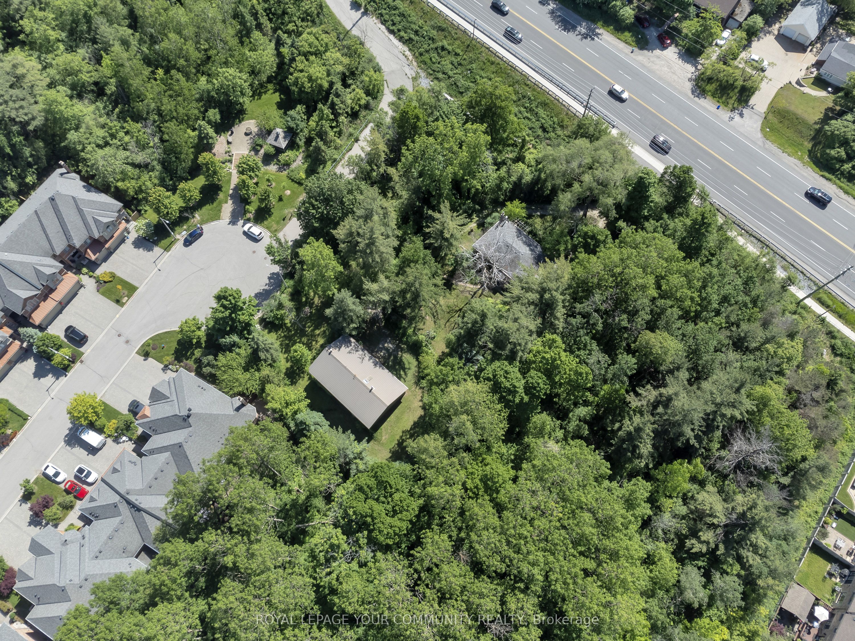 11419 Bathurst Street Property Photo 25