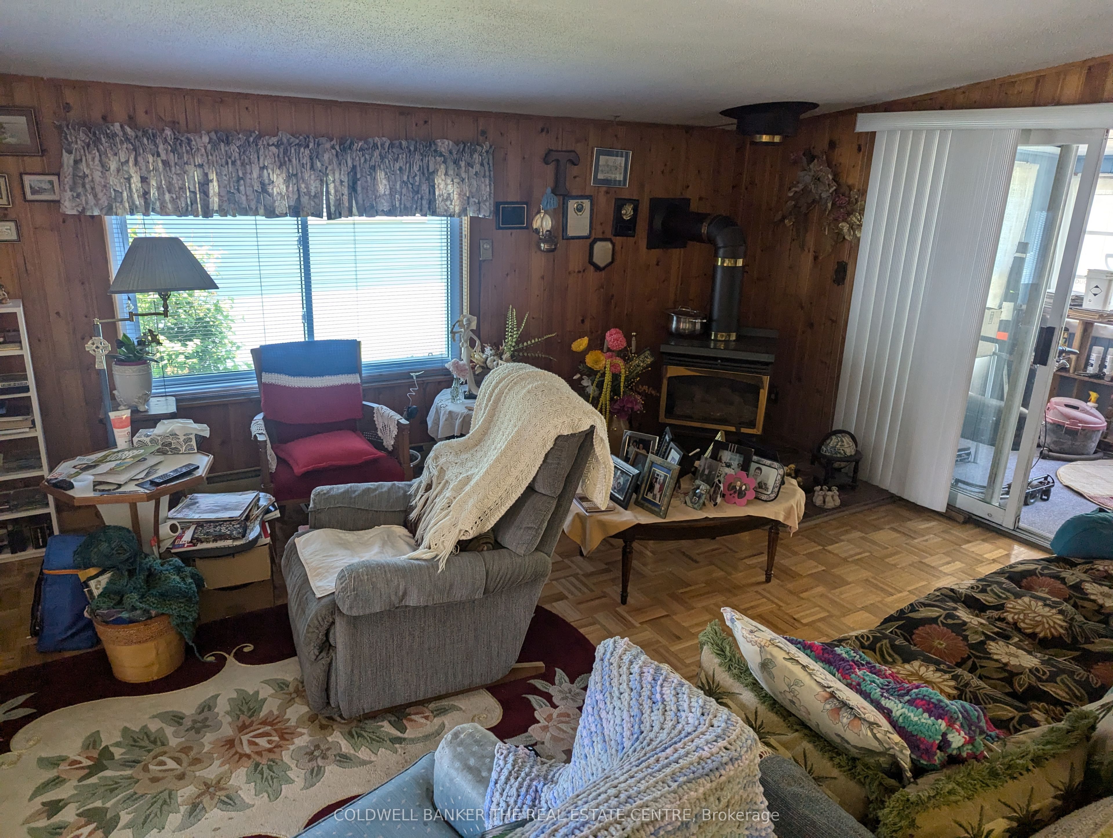 8 Elmwood Court Property Photo 23