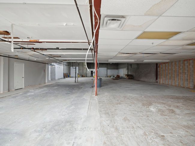 #12&13 - 270 Pennsylvania Avenue Property Photo 18