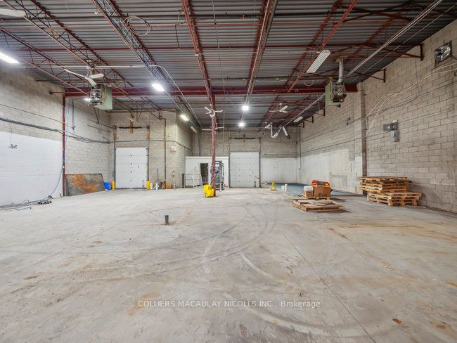 #12&13 - 270 Pennsylvania Avenue Property Photo 29