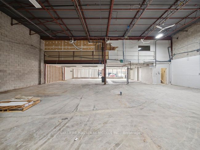 #12&13 - 270 Pennsylvania Avenue Property Photo 31