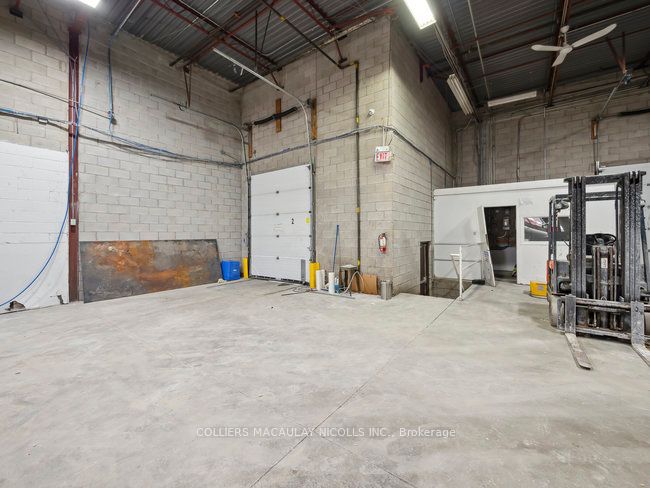 #12&13 - 270 Pennsylvania Avenue Property Photo 34