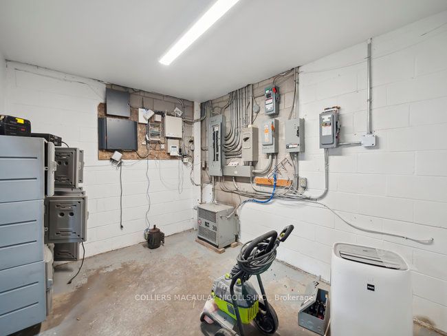 #12&13 - 270 Pennsylvania Avenue Property Photo 38