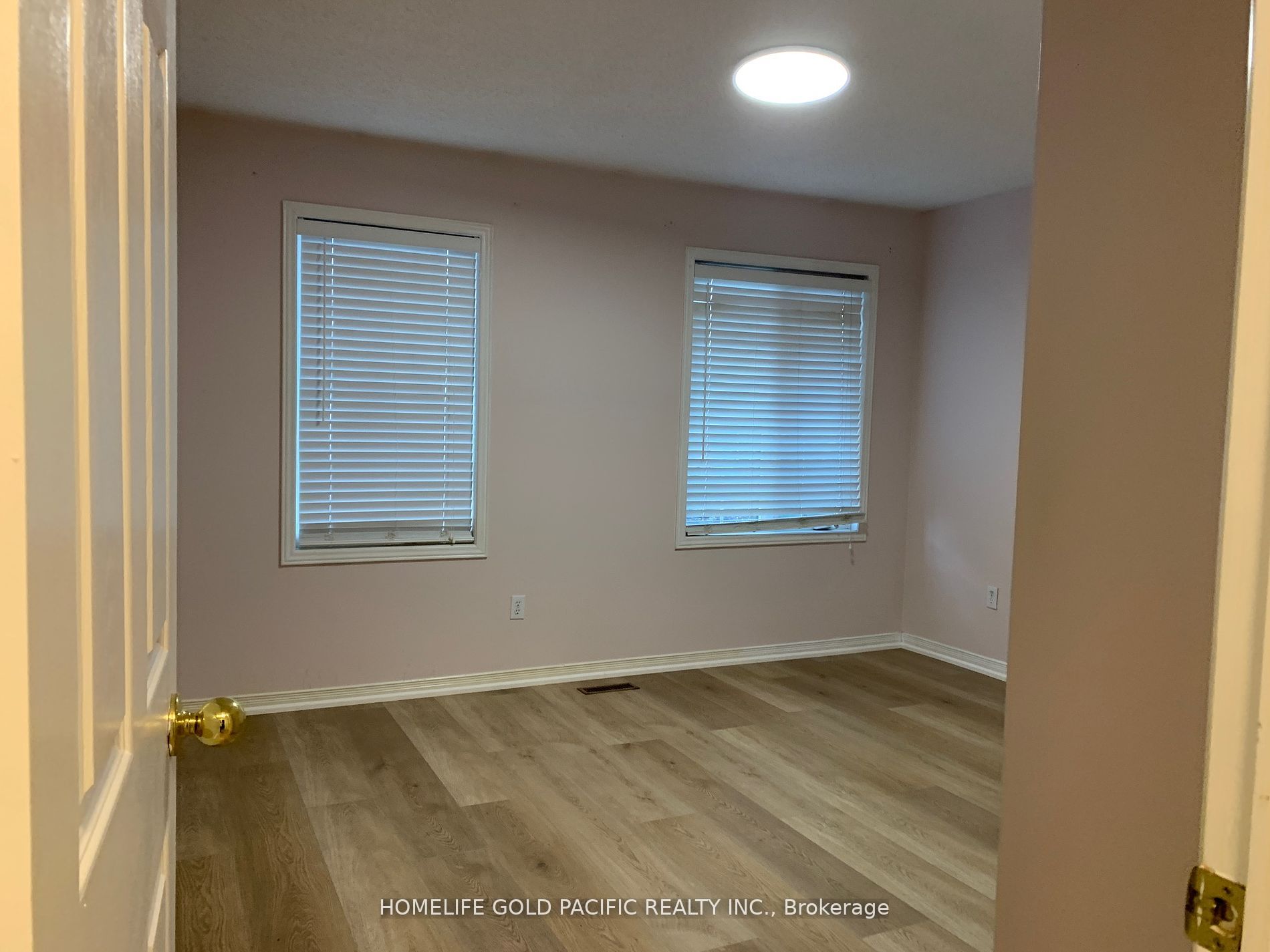 27 Moresby St Property Photo 7