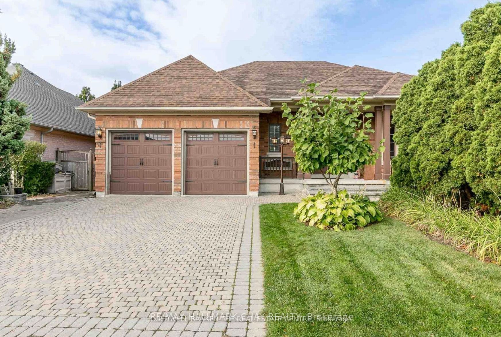 72 Velmar Dr N Property Photo 1