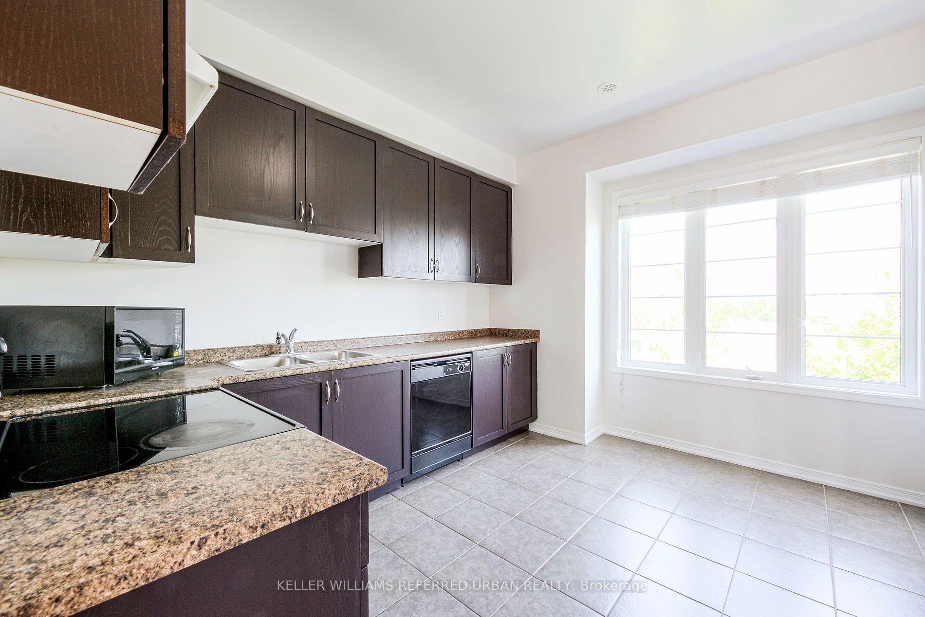 81 Chokecherry Cres Property Photo 11