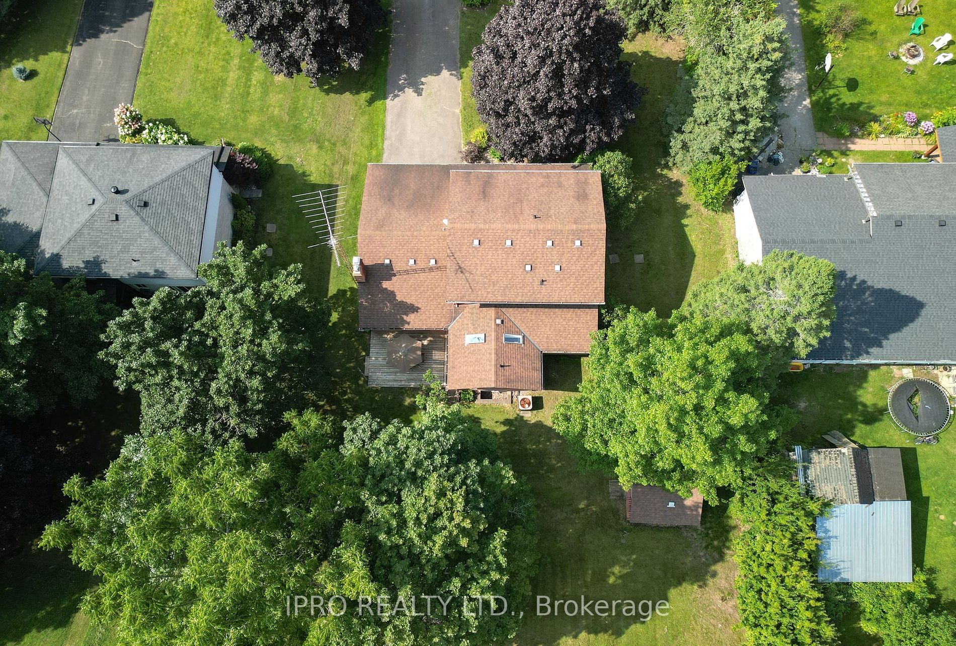 9 Baxter Ave Property Photo 19