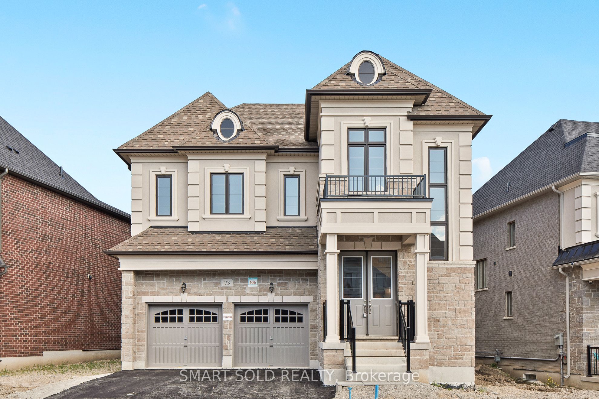 73 Current Drive Property Photo 1