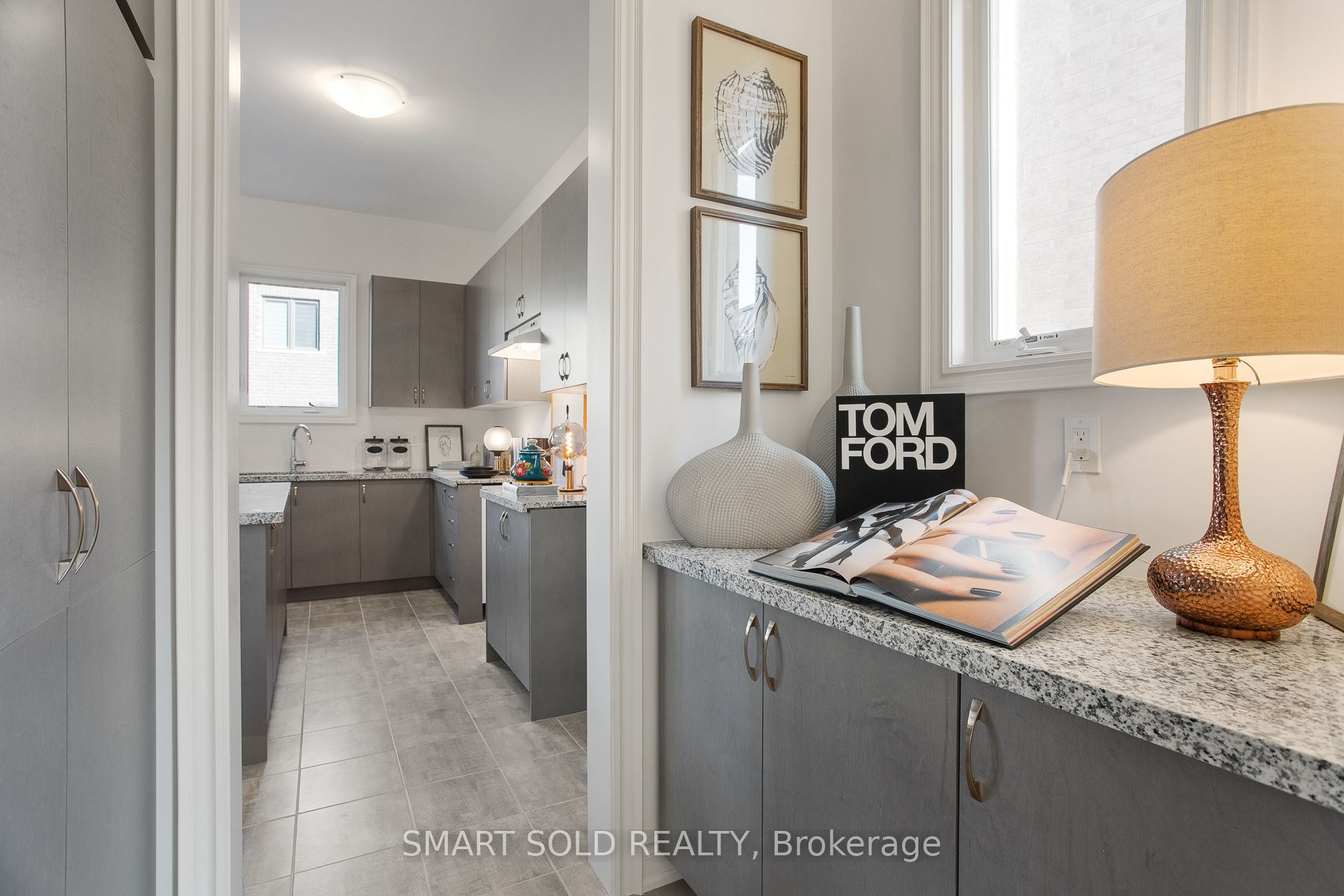 73 Current Drive Property Photo 14