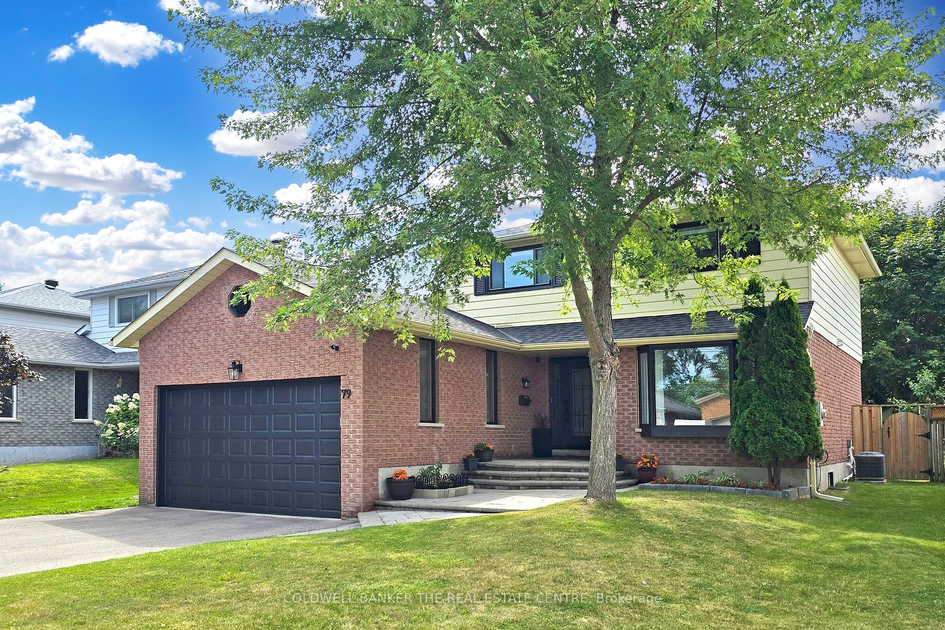 79 Riverglen Dr Property Photo 12