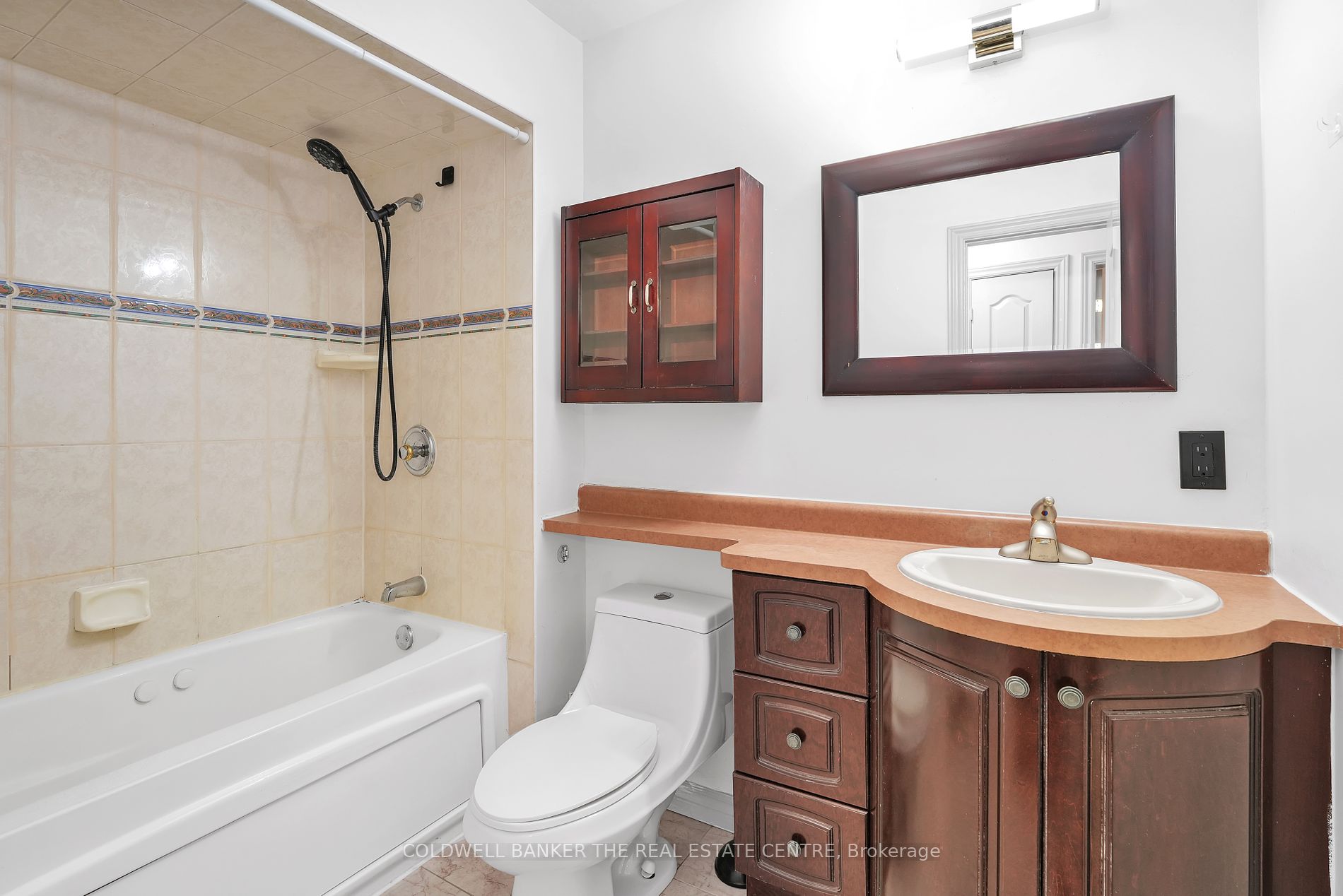 5 Jasper Dr Property Photo 2