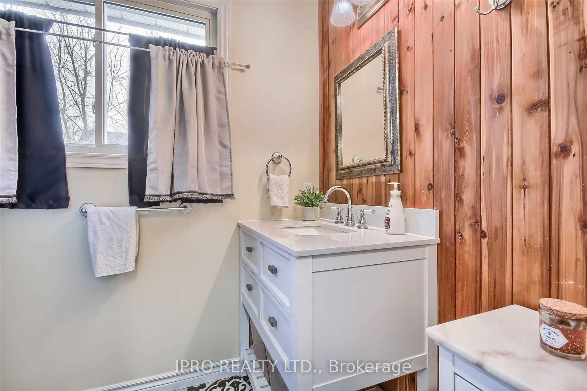 276 Cedarholme Ave Property Photo 15