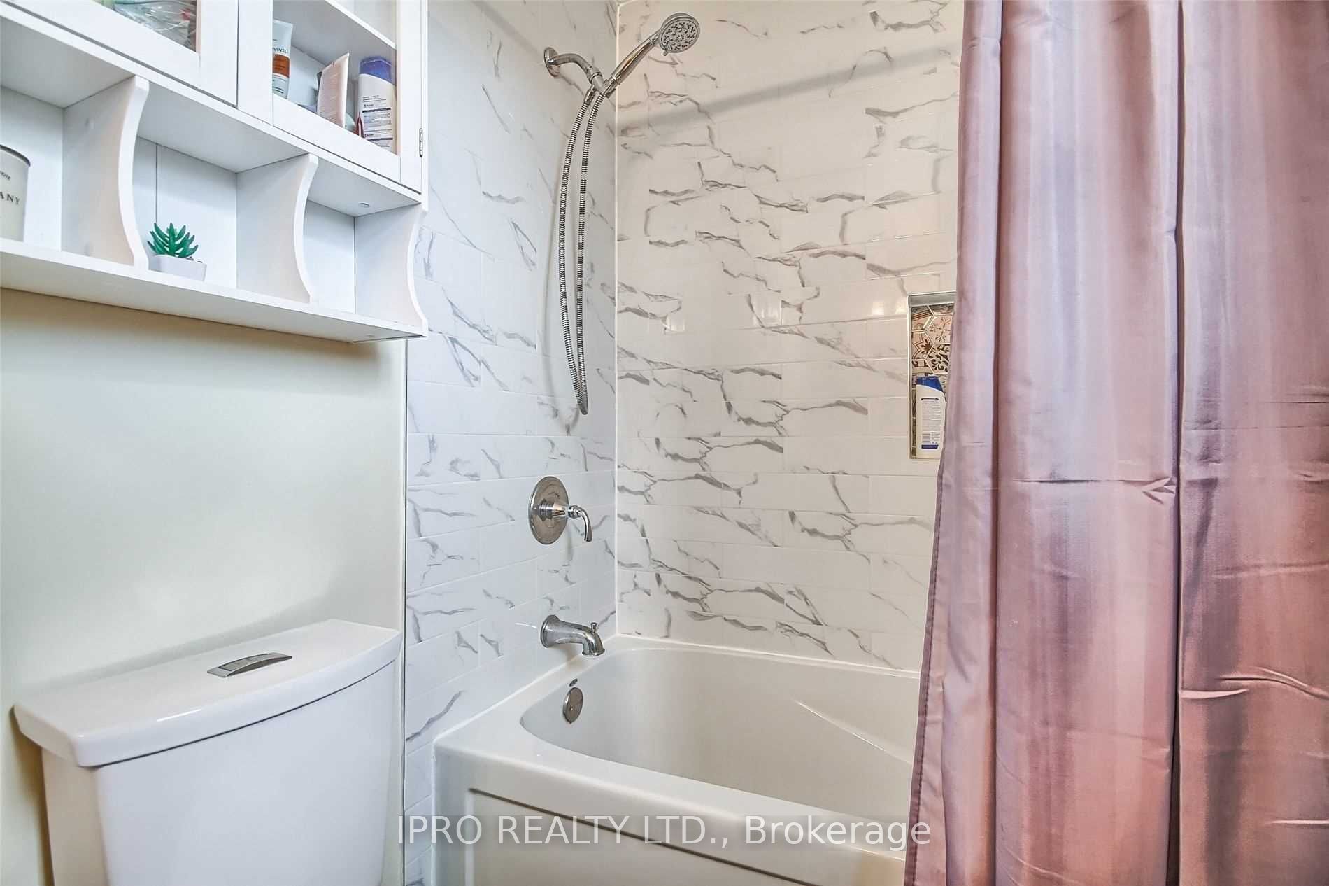 276 Cedarholme Ave Property Photo 16