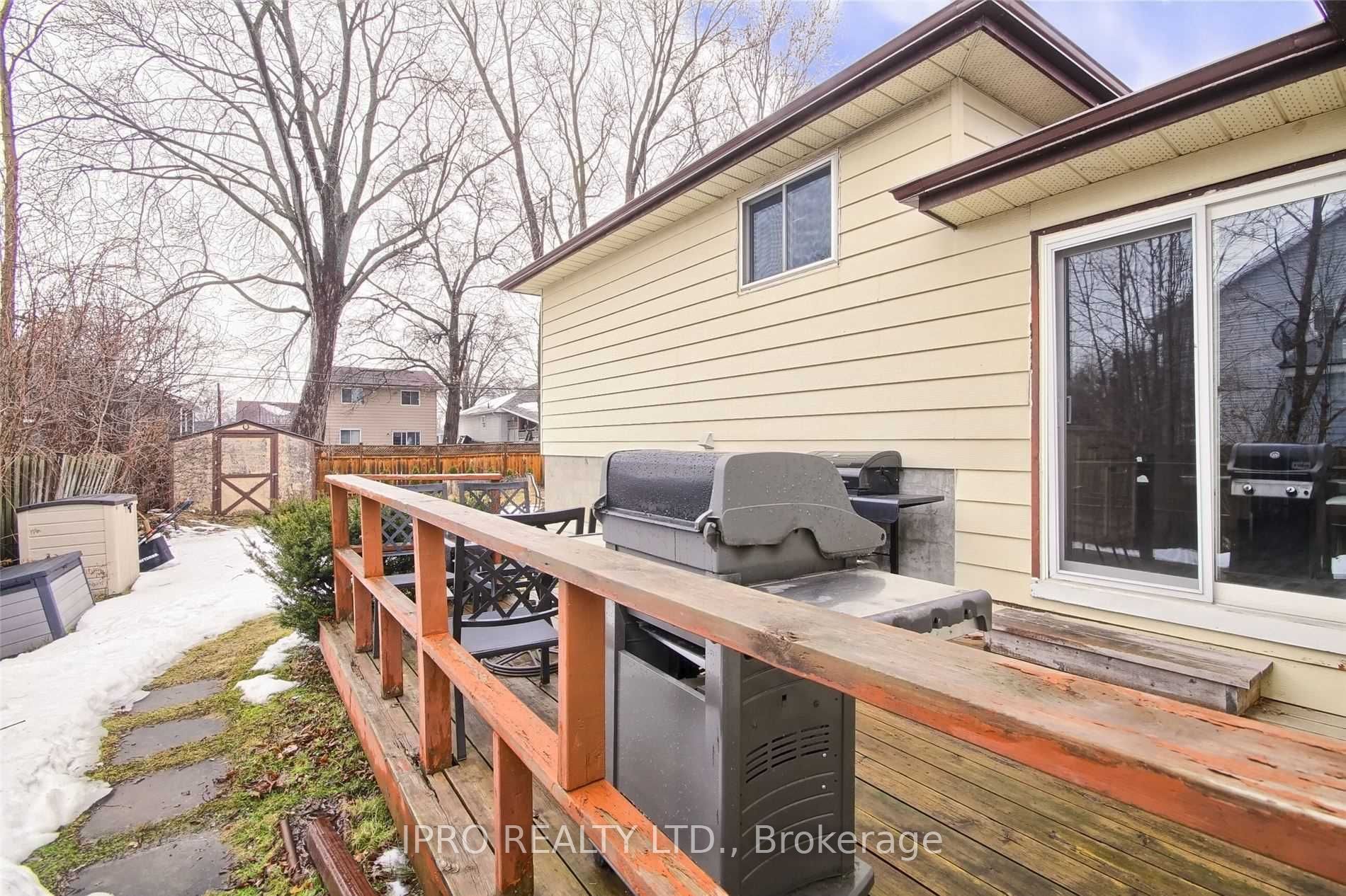 276 Cedarholme Ave Property Photo 23