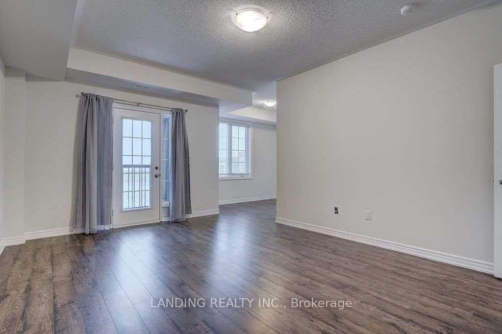 19 Ivanhoe Dr Property Photo 2