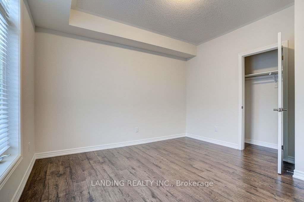 19 Ivanhoe Dr Property Photo 6