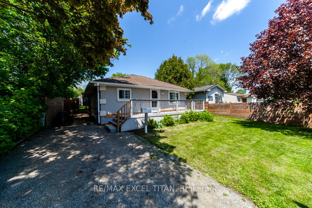 #a - 278 Pasadena Drive Property Photo 1