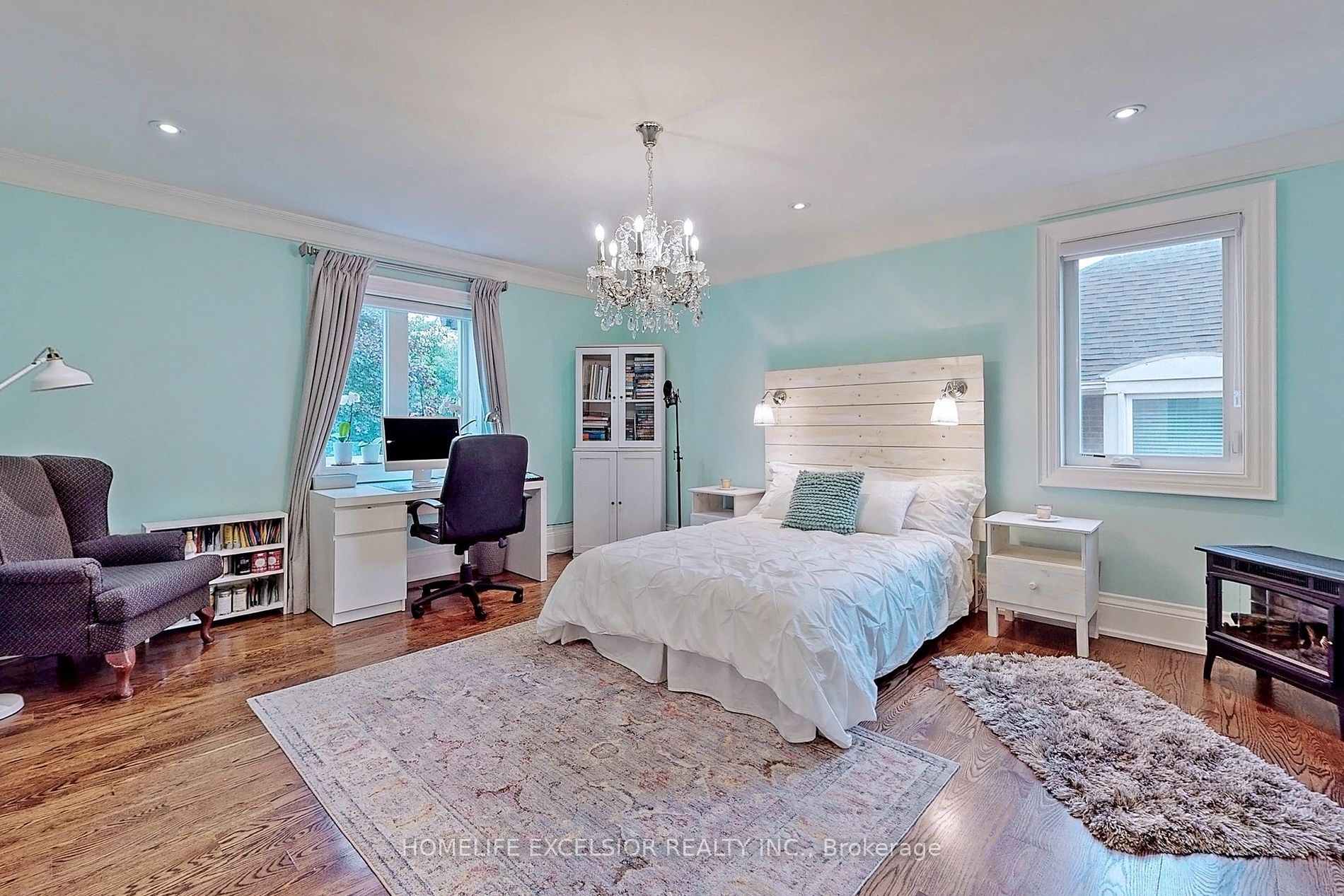 141 Cambridge Cres Property Photo 18