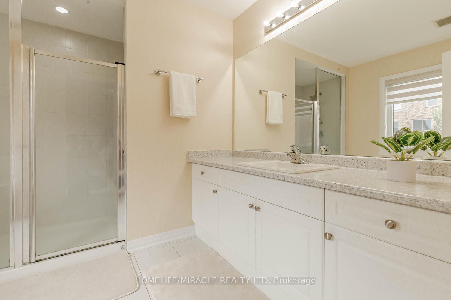 124 Casserley Cres Property Photo 15