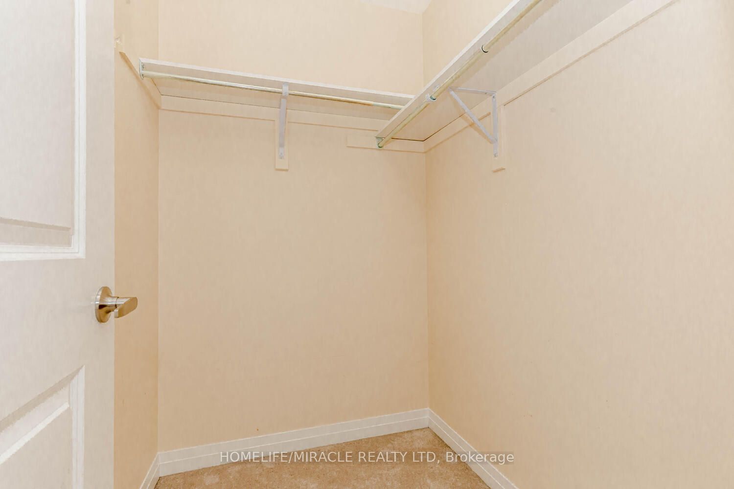 124 Casserley Cres Property Photo 24