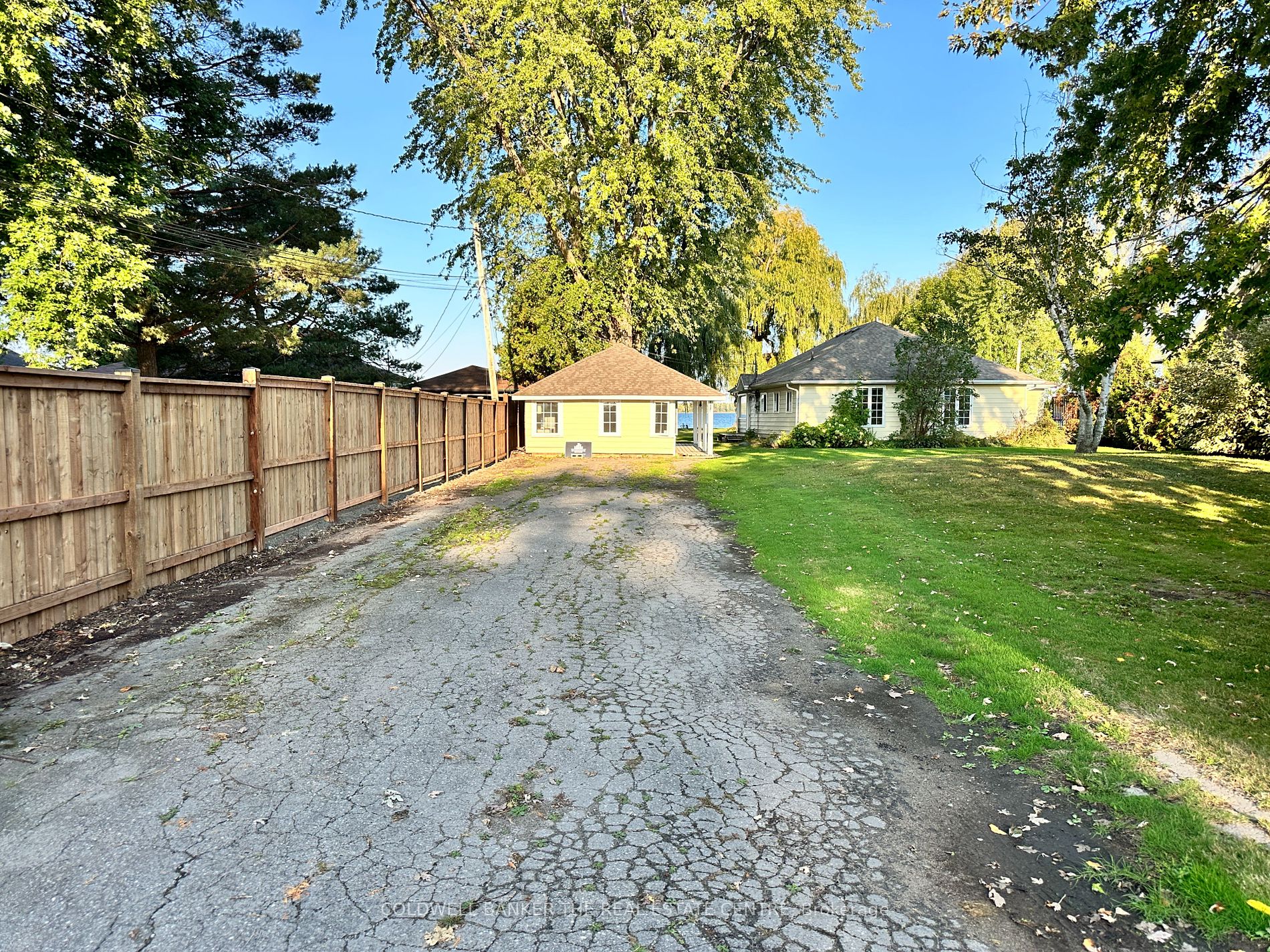 674 Duclos Point Rd Property Photo 26