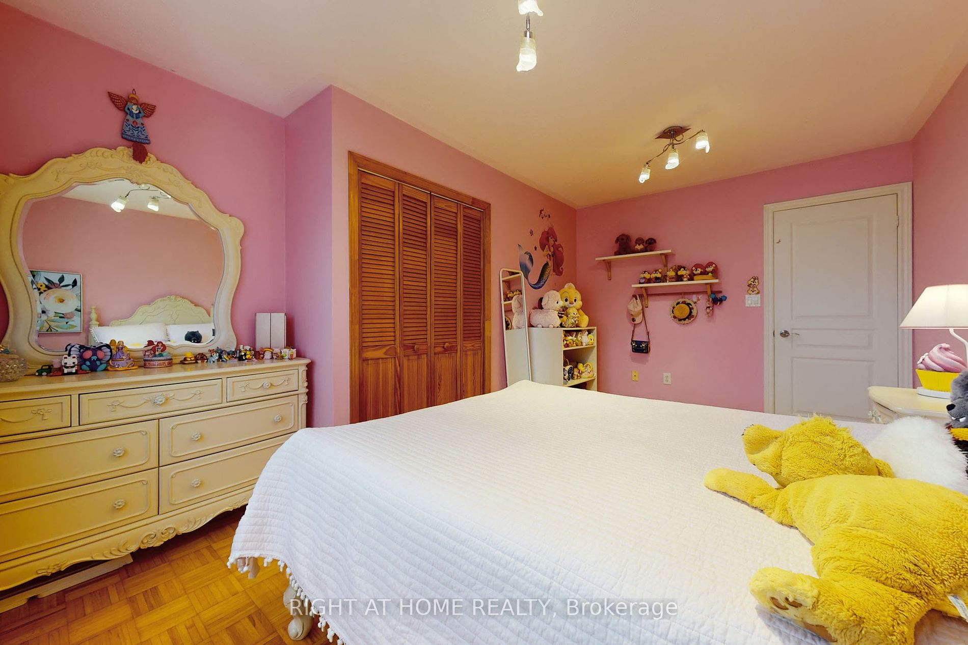 8 Cider Cres Property Photo 22