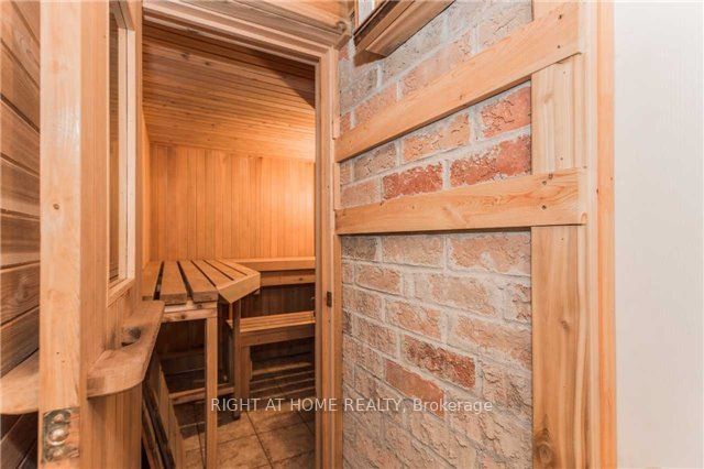 8 Cider Cres Property Photo 31