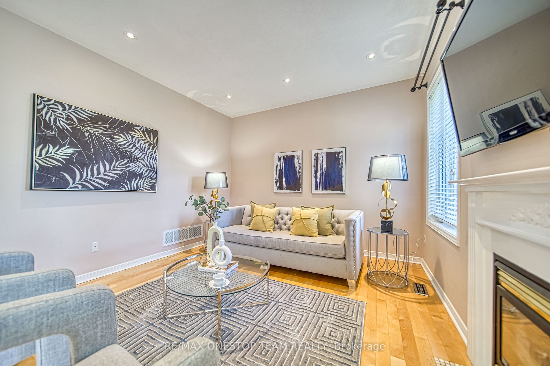 9 Beckstead St Property Photo 6