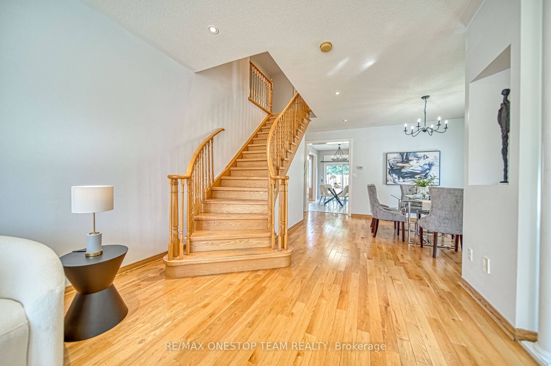 9 Beckstead St Property Photo 12