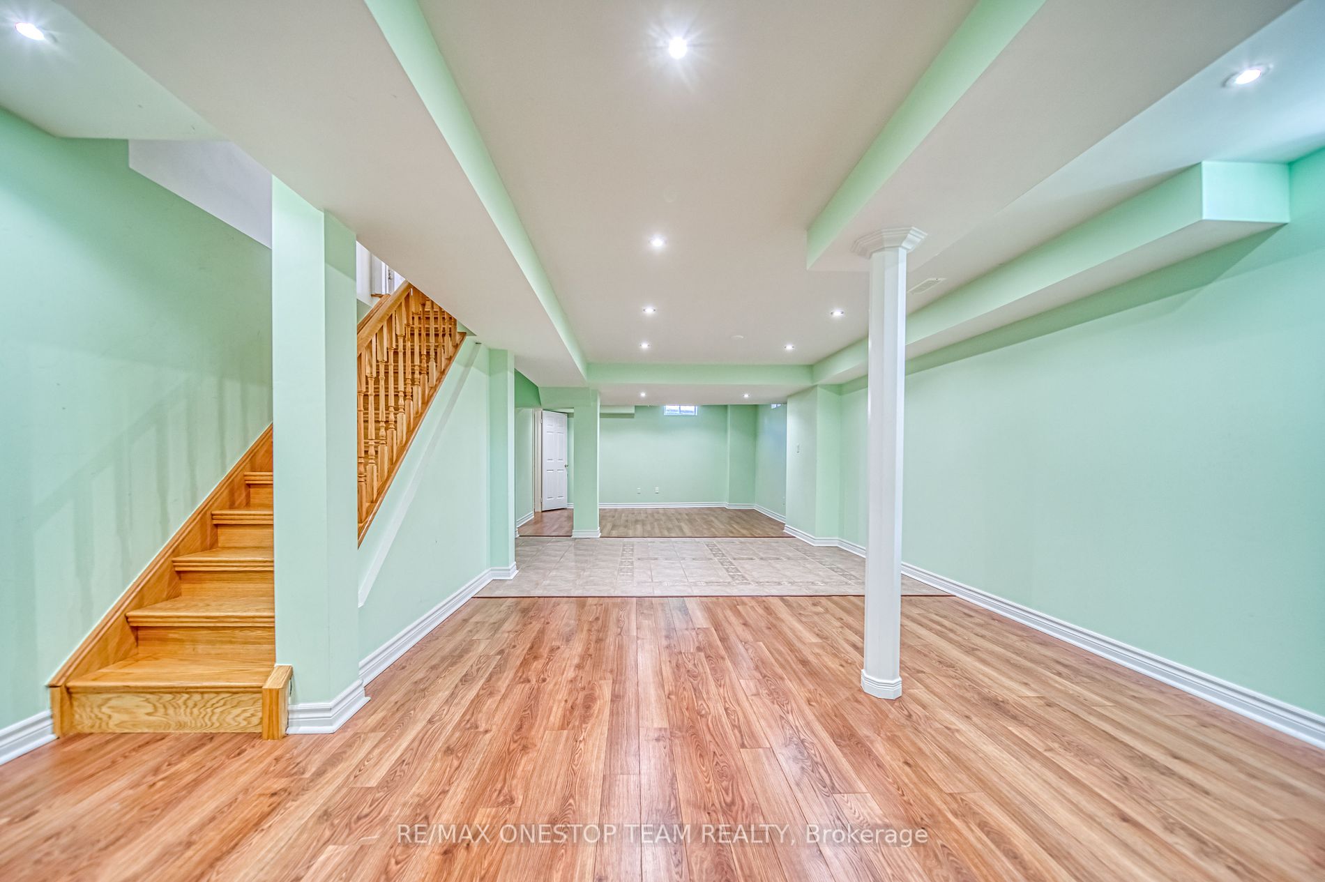 9 Beckstead St Property Photo 27
