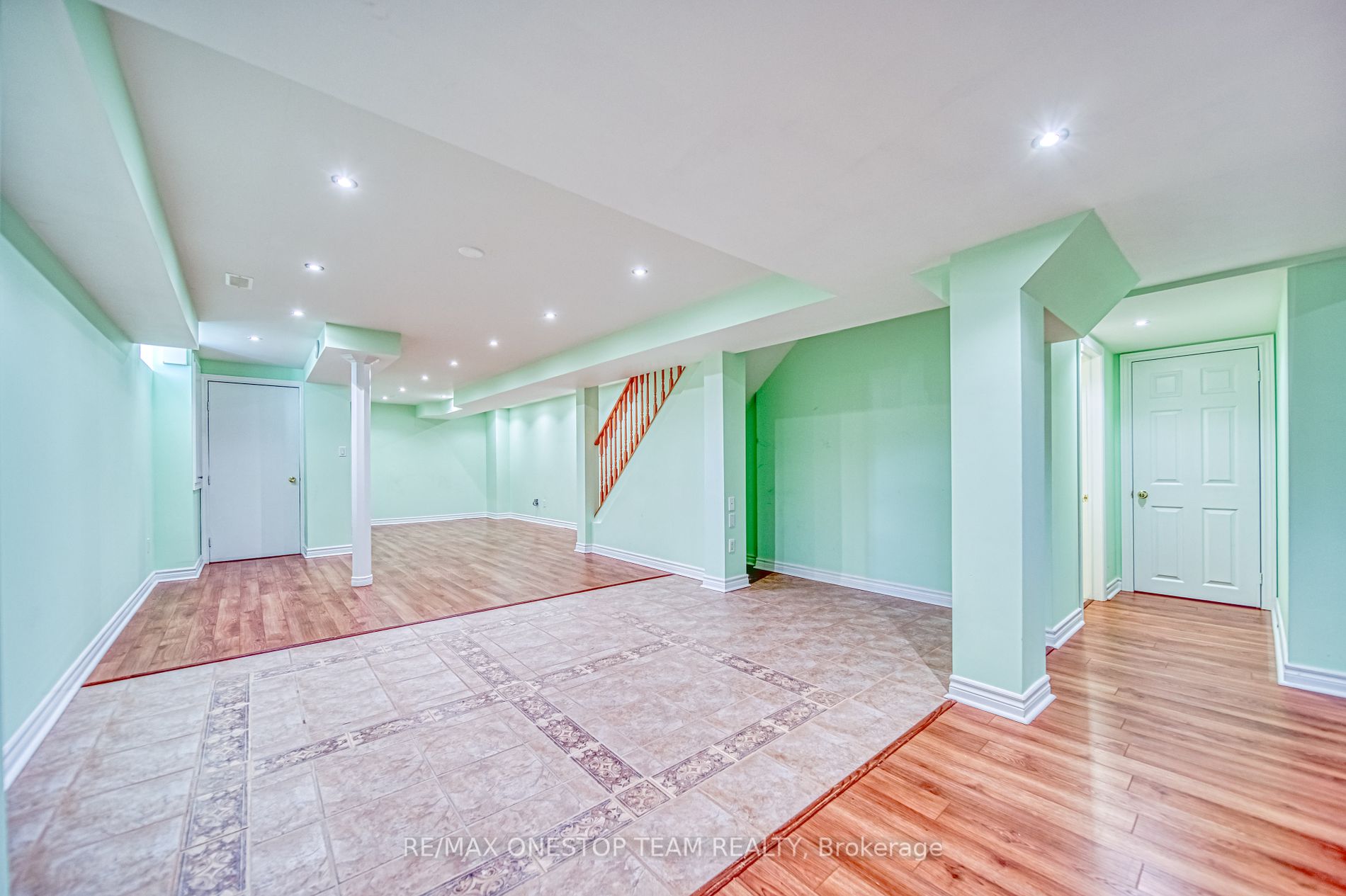 9 Beckstead St Property Photo 28