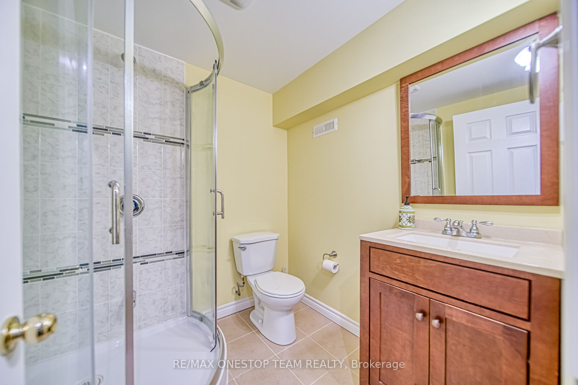 9 Beckstead St Property Photo 31