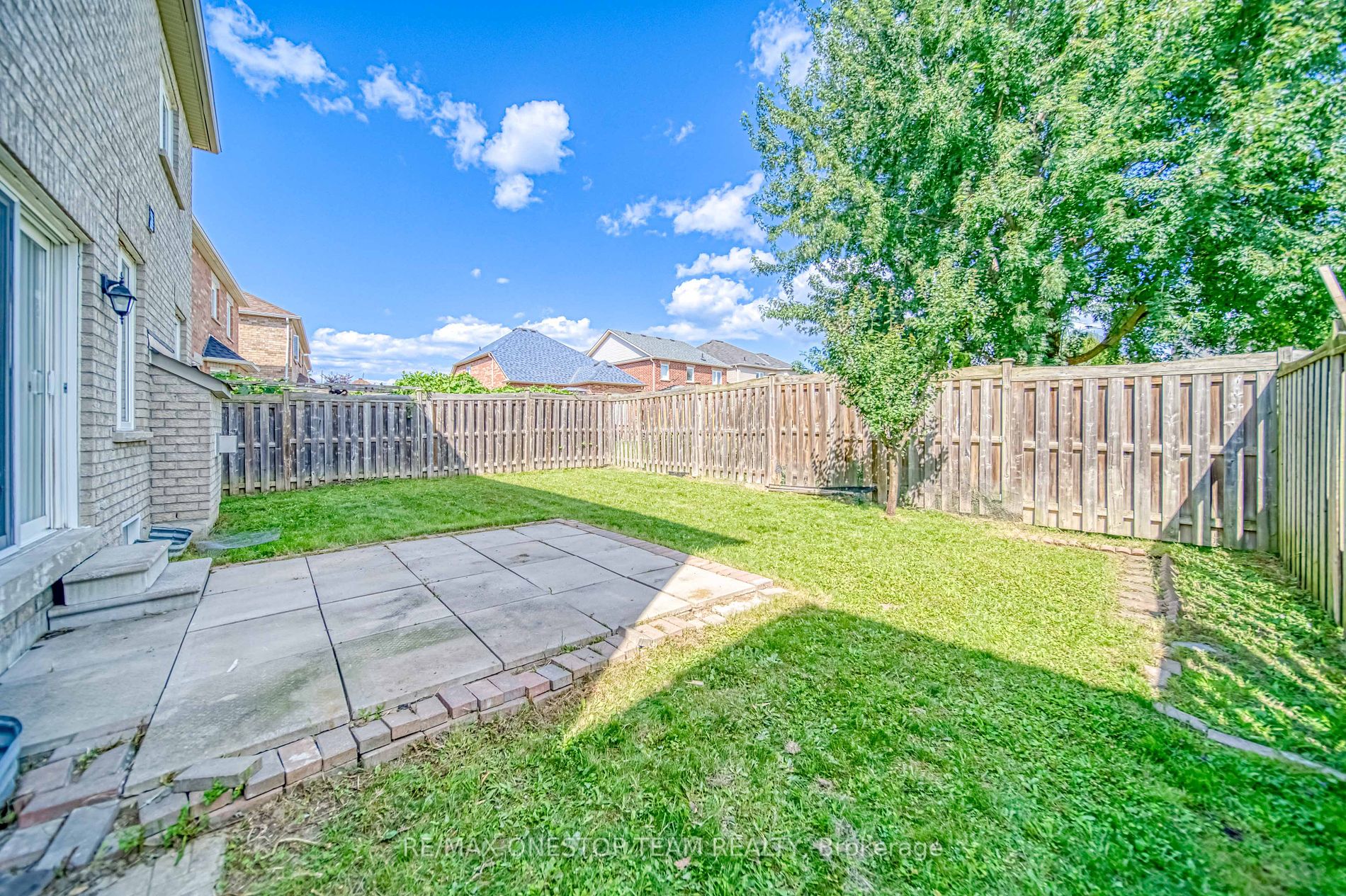 9 Beckstead St Property Photo 32