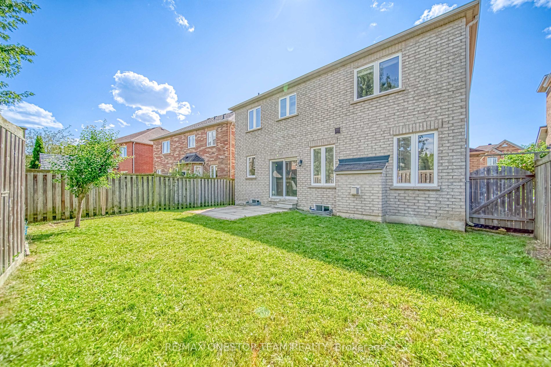 9 Beckstead St Property Photo 35