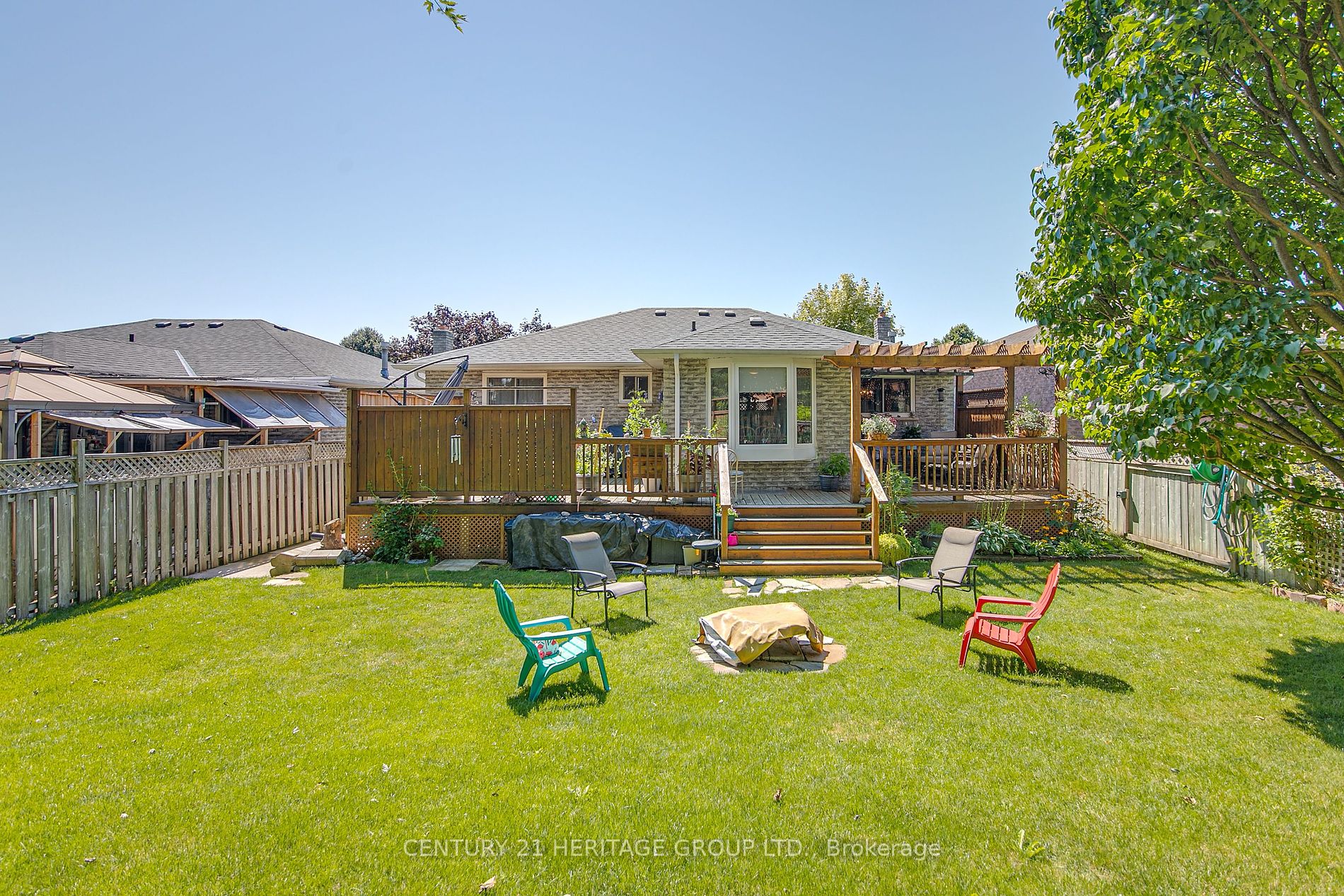 484 Maplegrove Ave Property Photo 11