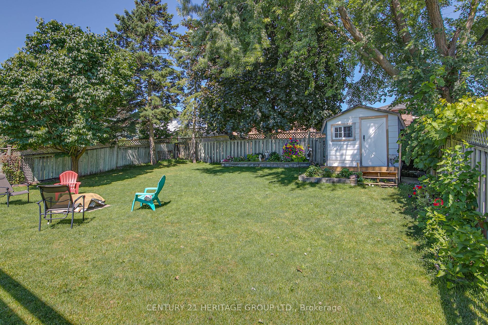 484 Maplegrove Ave Property Photo 12