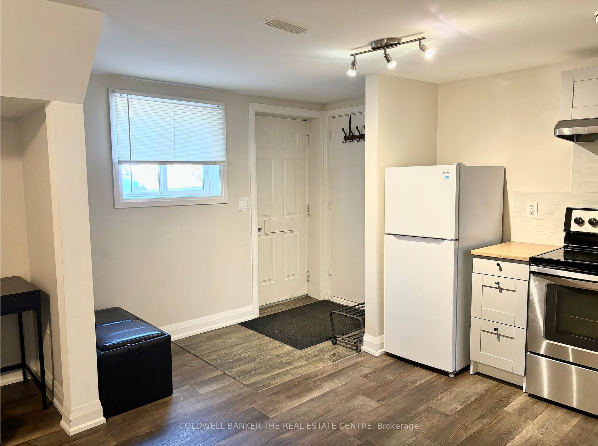 193 Lucas St Property Photo 4