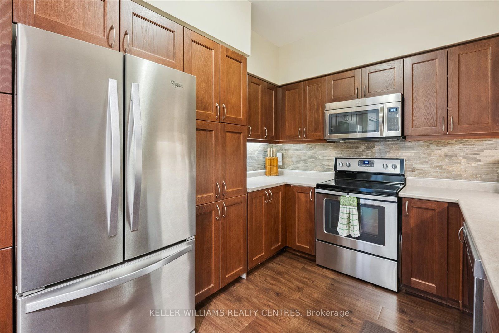 400 William Graham Dr 0 Property Photo 20