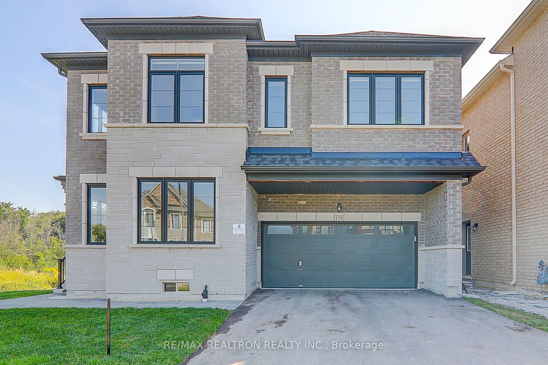 175 Bawden Dr Property Photo 1