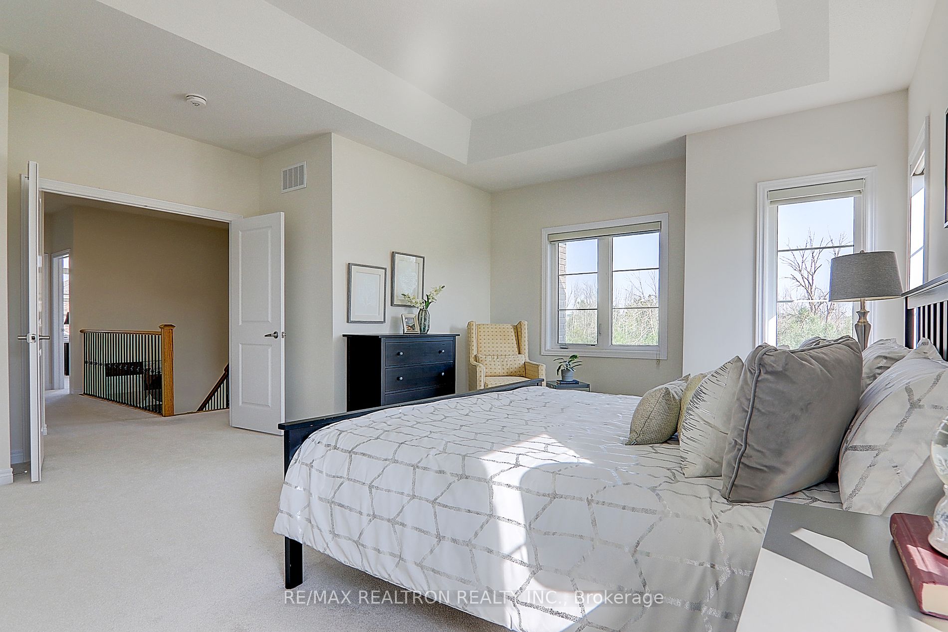 175 Bawden Dr Property Photo 15