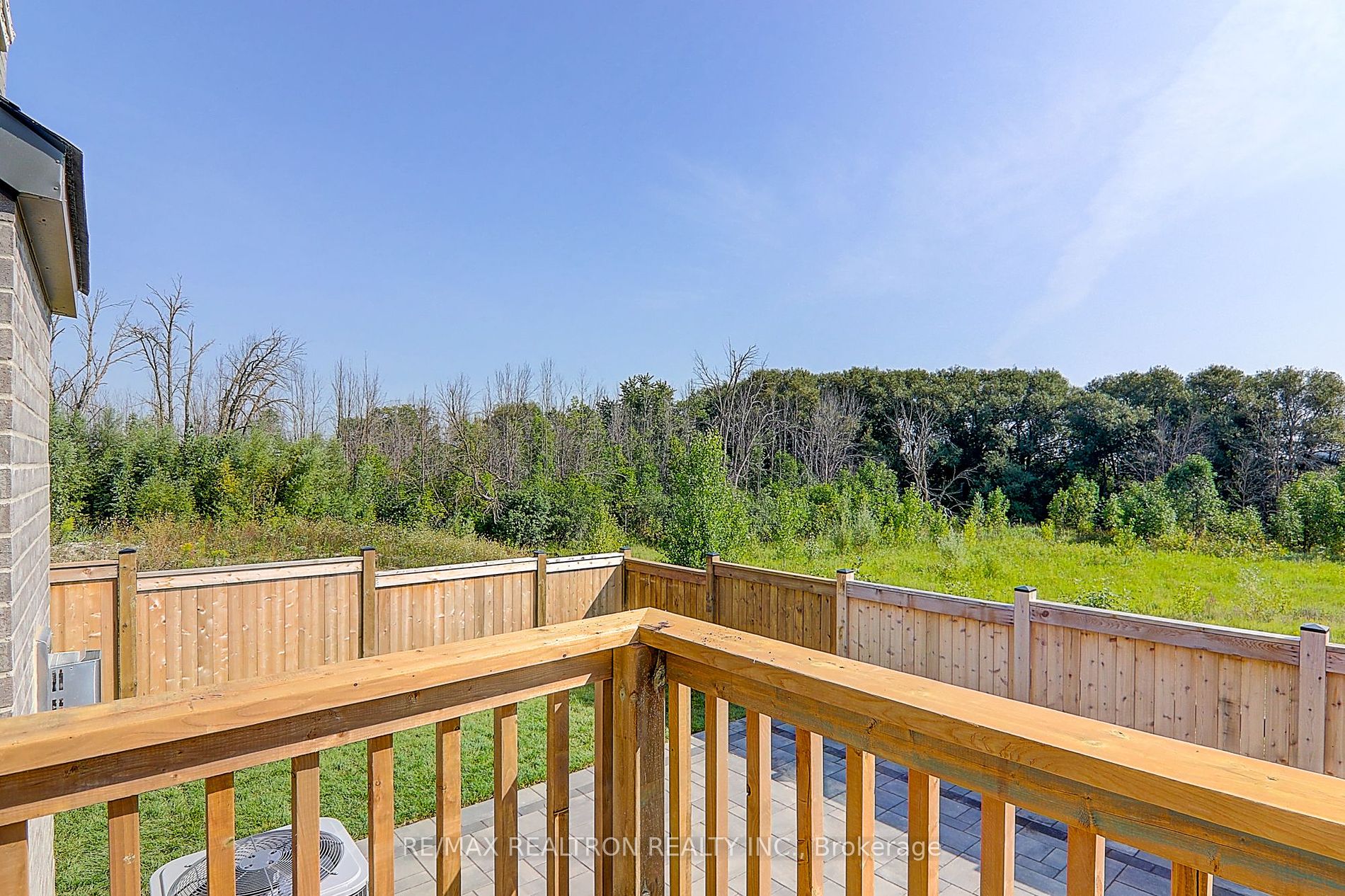 175 Bawden Dr Property Photo 30