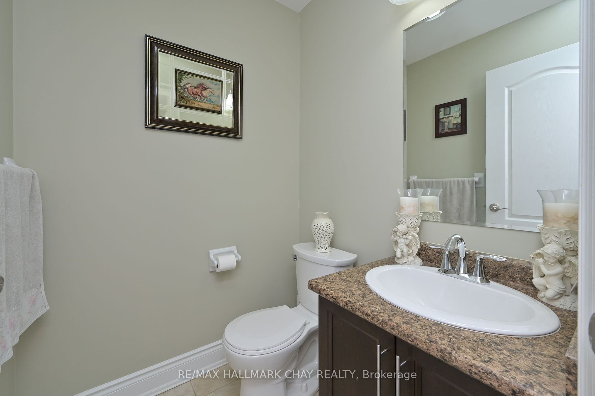 21 Upper Highland 19 Property Photo 10